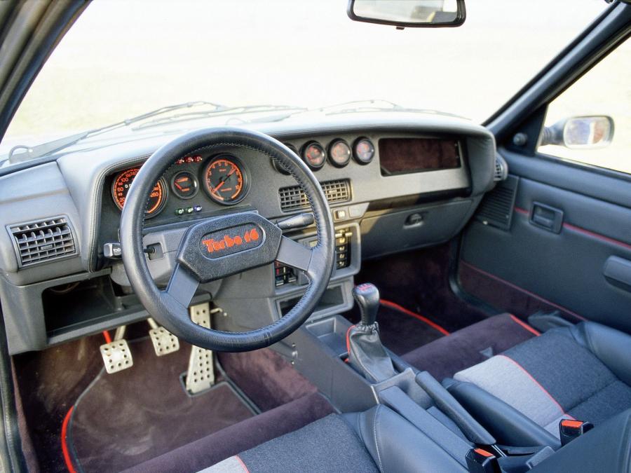  Peugeot 205 T16 1984 года  (фото 8 из 12)